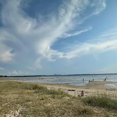 Διαμέρισμα Randla 14 *