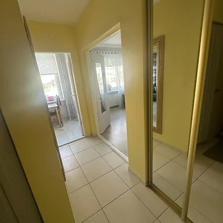 Randla 14 Apartment *